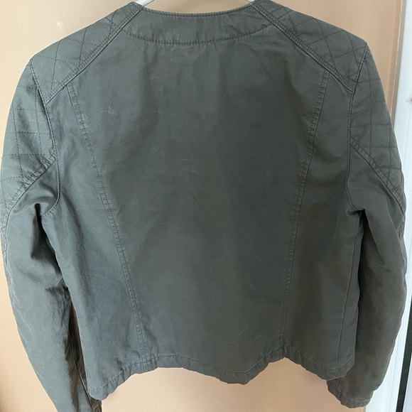 Motorcycle jacket - Picture 3 of 3